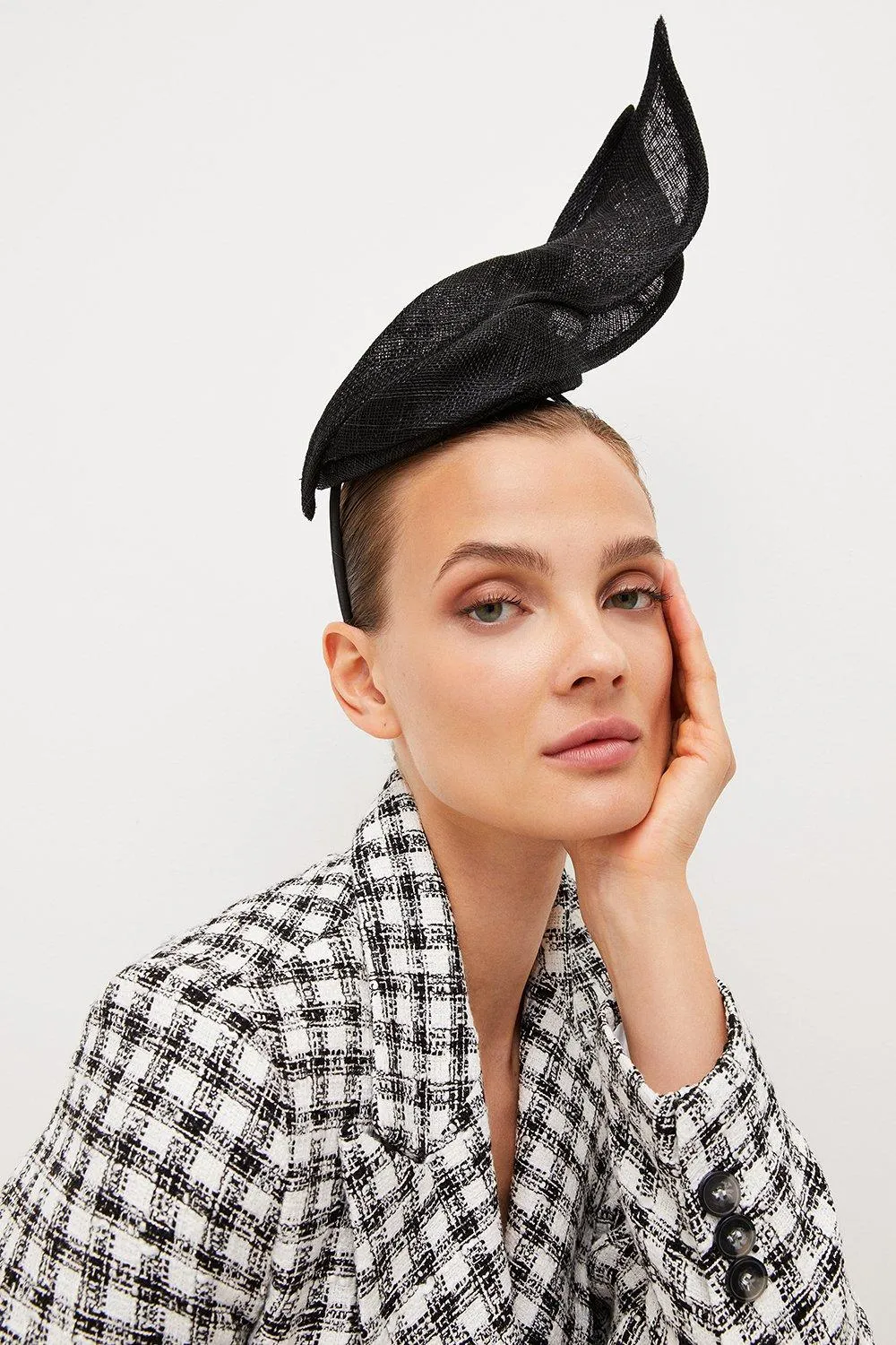 Asymmetric Pillbox Fascinator | Karen Millen