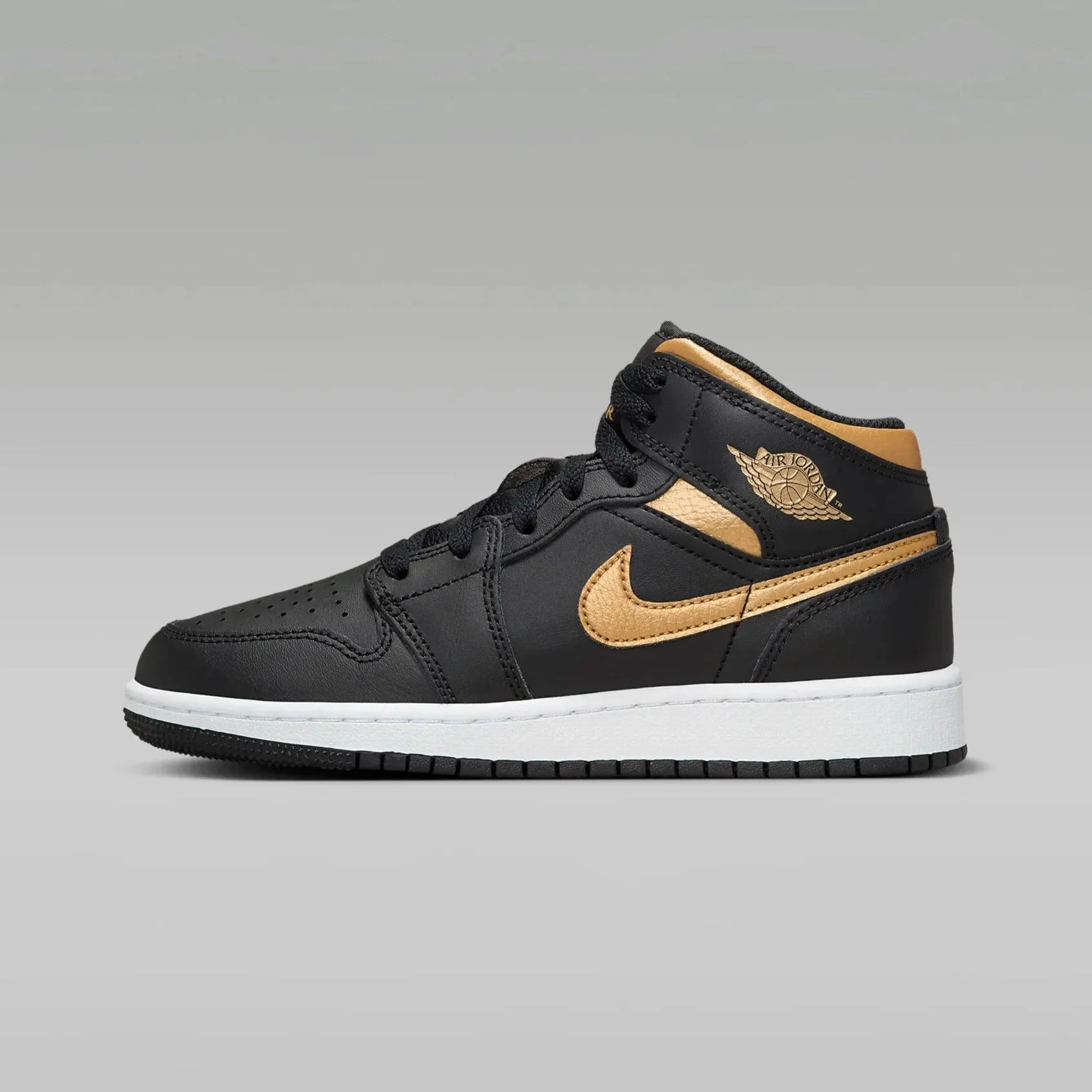 Big Kid's Air Jordan 1 Mid - BLACK/METALLIC GOLD-WHITE