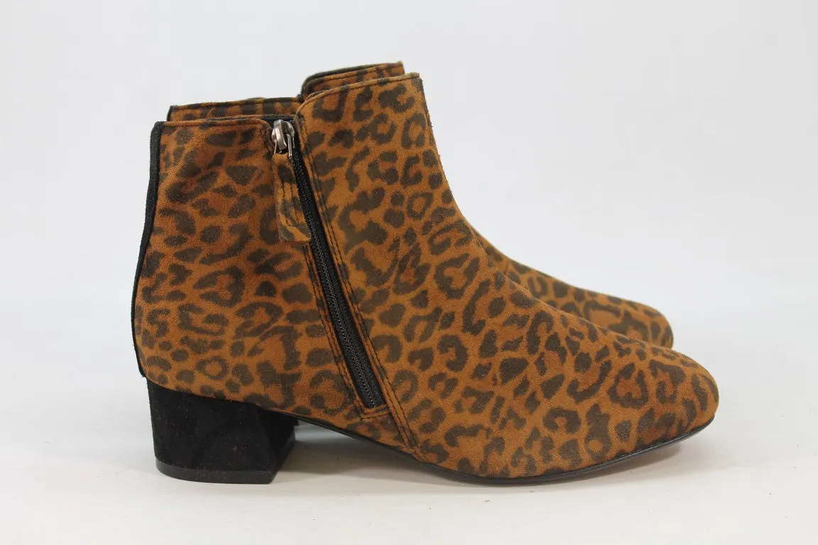 Clarks Marilyn Women's Brown Leopard Boots 6.5M(ZAP13749)