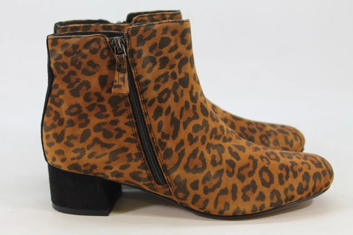 Clarks Marilyn Women's Leopard Boots 6.5M(ZAP14333)