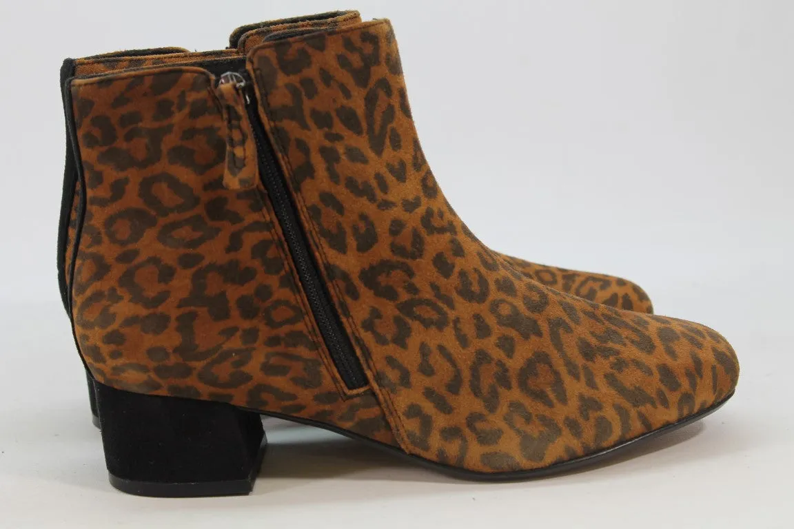 Clarks Marilyn Women's Leopard Boots 7M(ZAP13643)