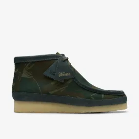 Clarks Men's Wallabee Boot in Green Camouflage