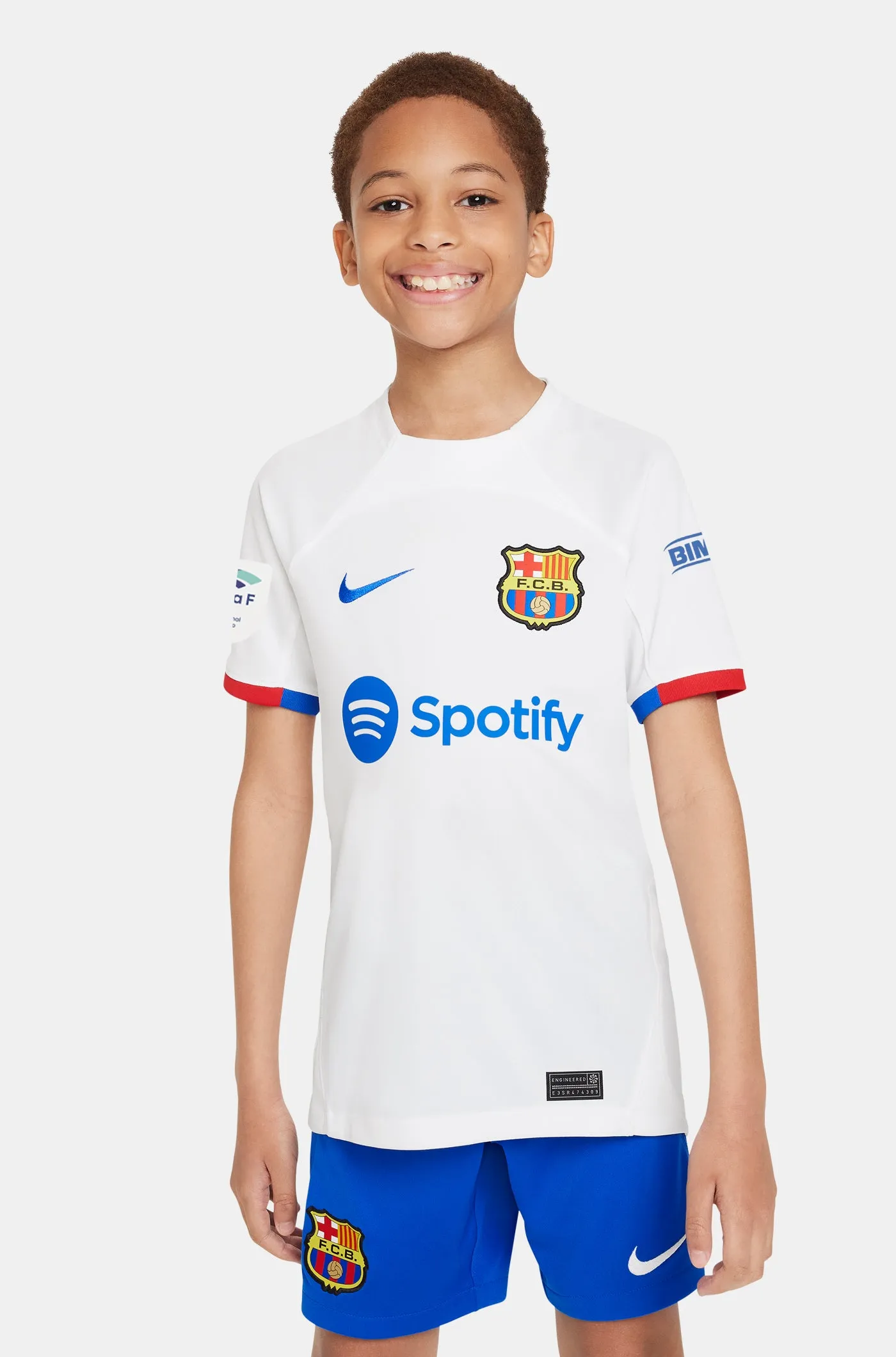 Liga F FC Barcelona away shirt 23/24 - Junior - BRUNA