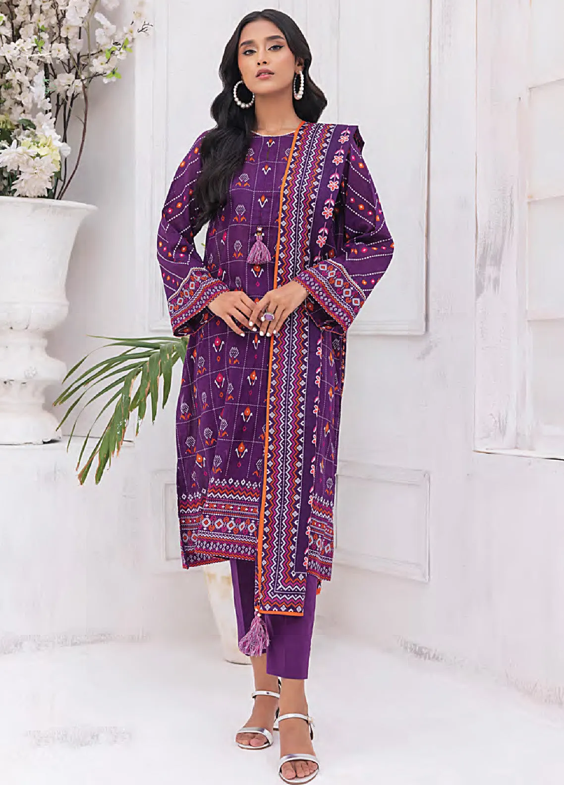 Mirha By MTC A Project of LSM Lakhany Printed Lawn 3 Piece Unstitched Suit MTCLSM24PL-26