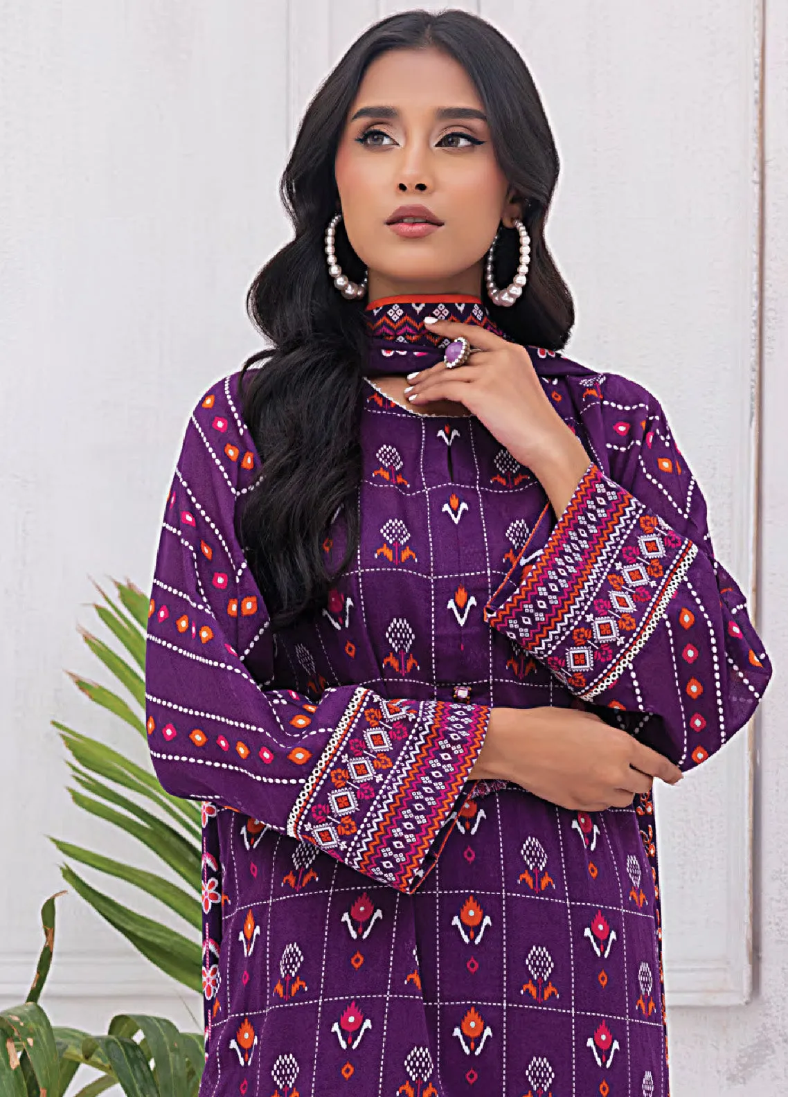 Mirha By MTC A Project of LSM Lakhany Printed Lawn 3 Piece Unstitched Suit MTCLSM24PL-26