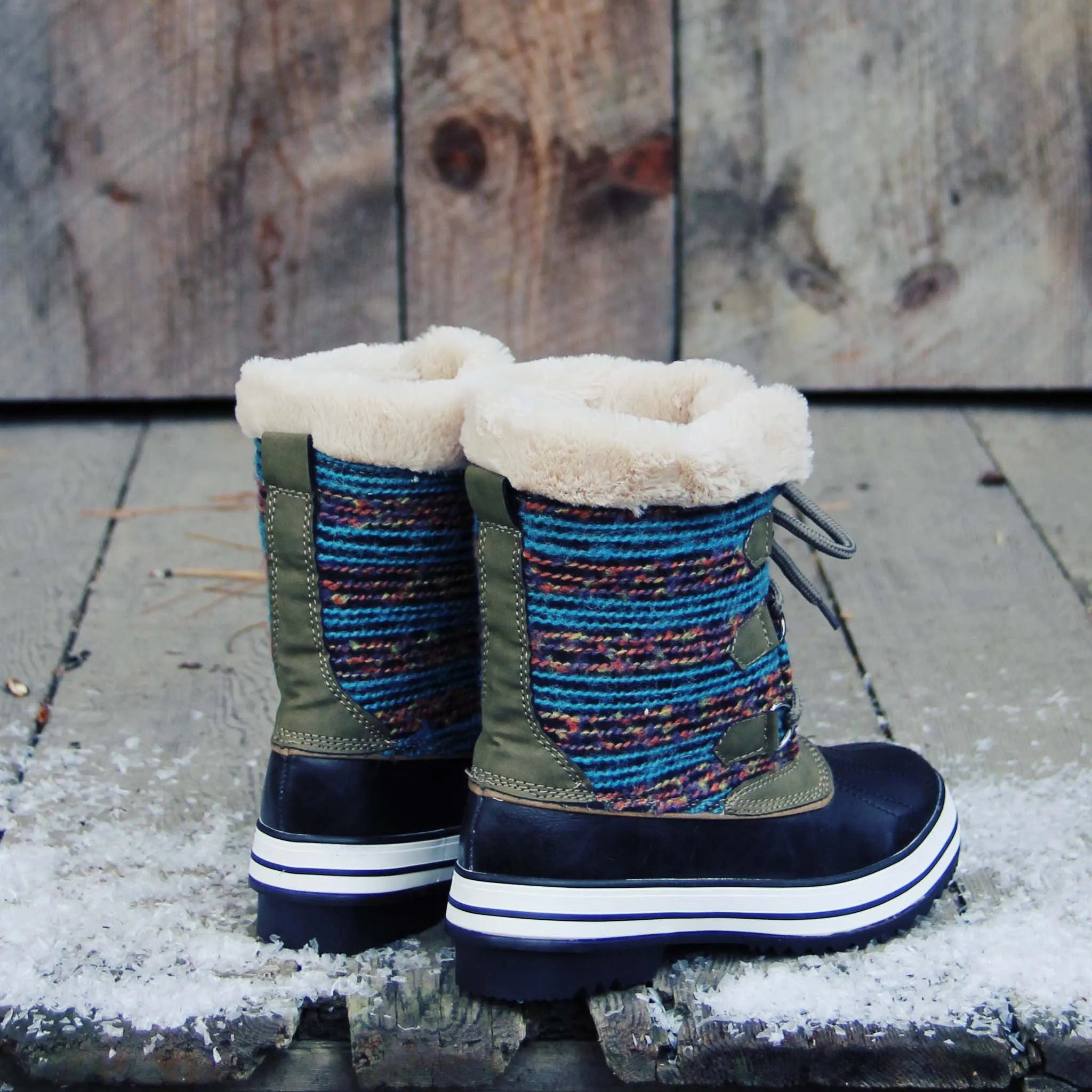 Northernly Sweater Snow Boots