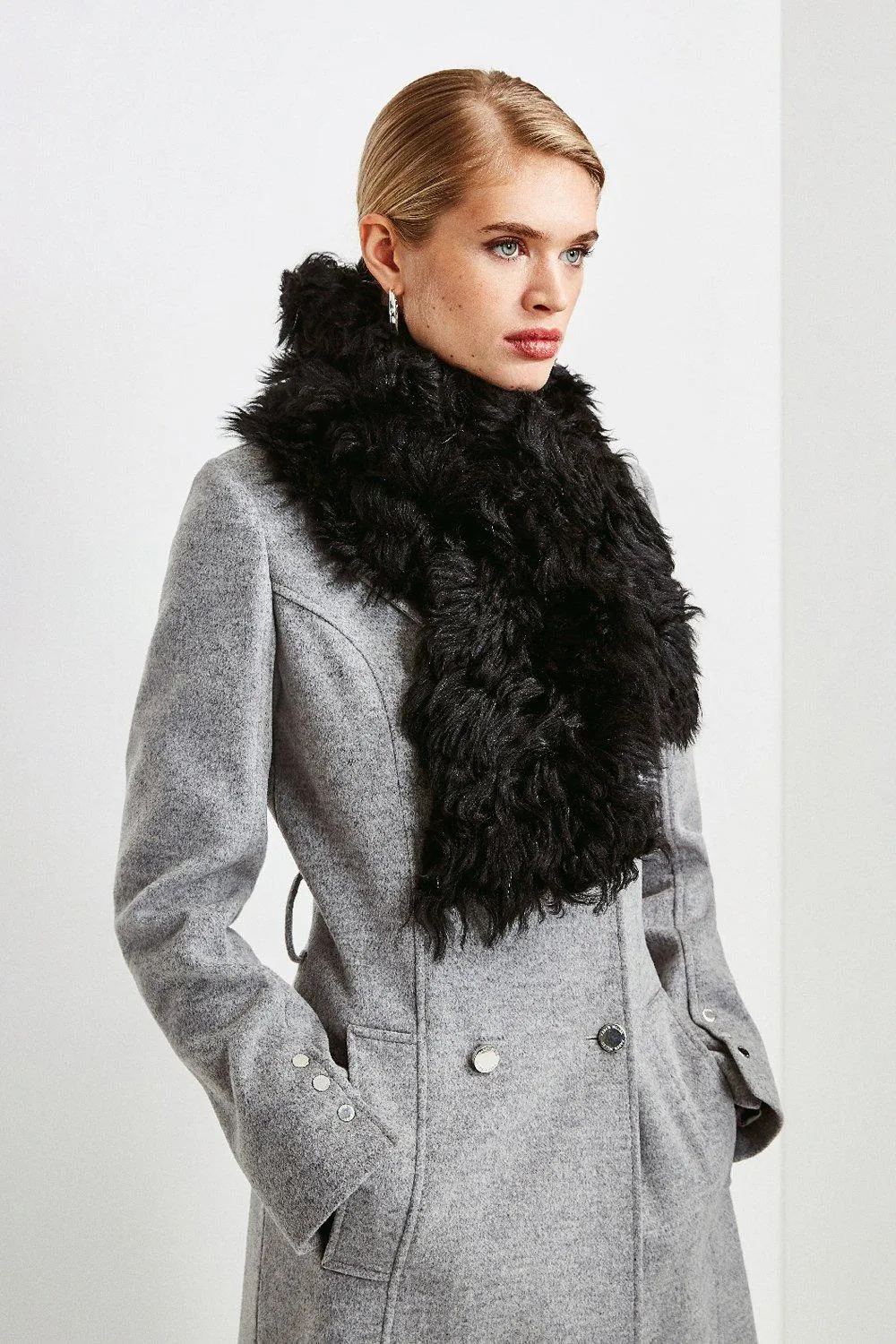 Shearling Scarf | Karen Millen