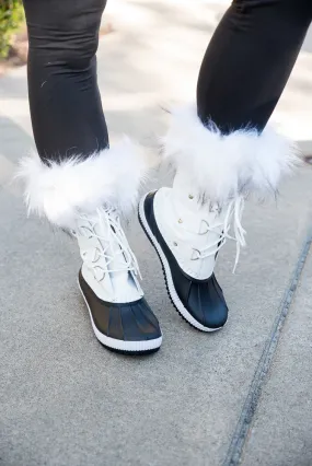 Snow White Boots [Online Exclusive]