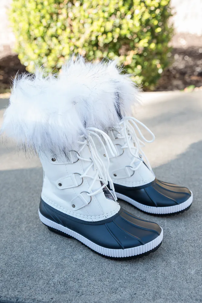 Snow White Boots [Online Exclusive]