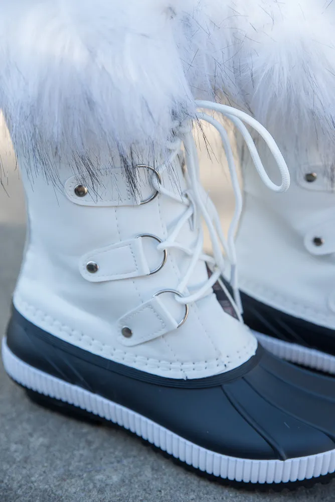 Snow White Boots [Online Exclusive]