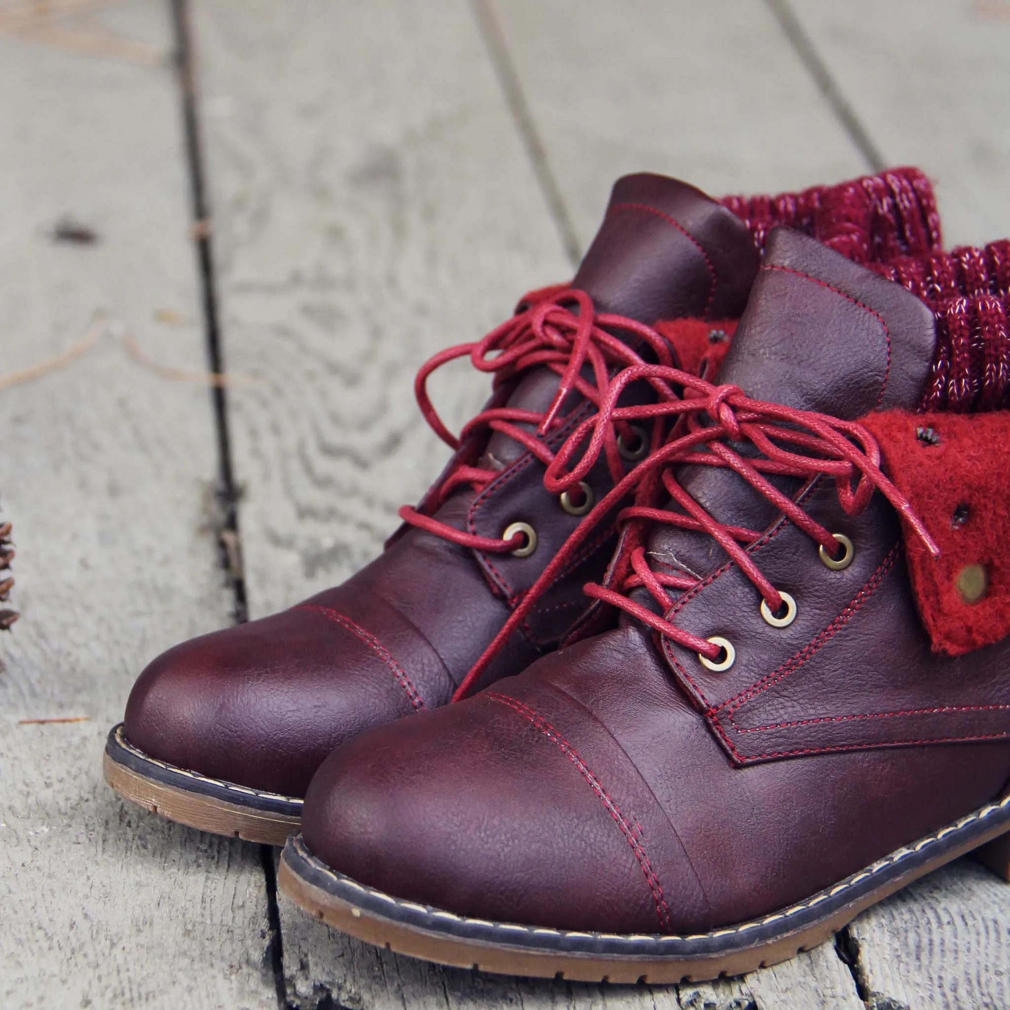 The Nor'wester Boots in Burgundy