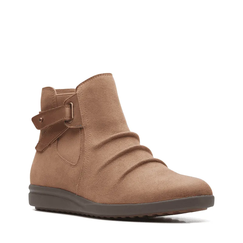 Women’s Clarks Tamzen Mid – Tan